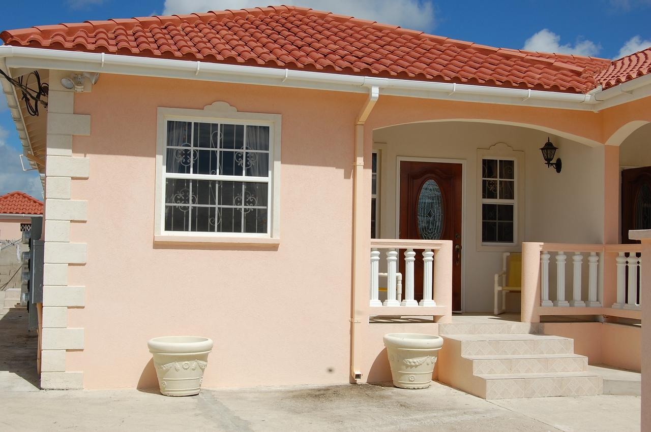 Plover Court Apartments Christ Church Exterior photo